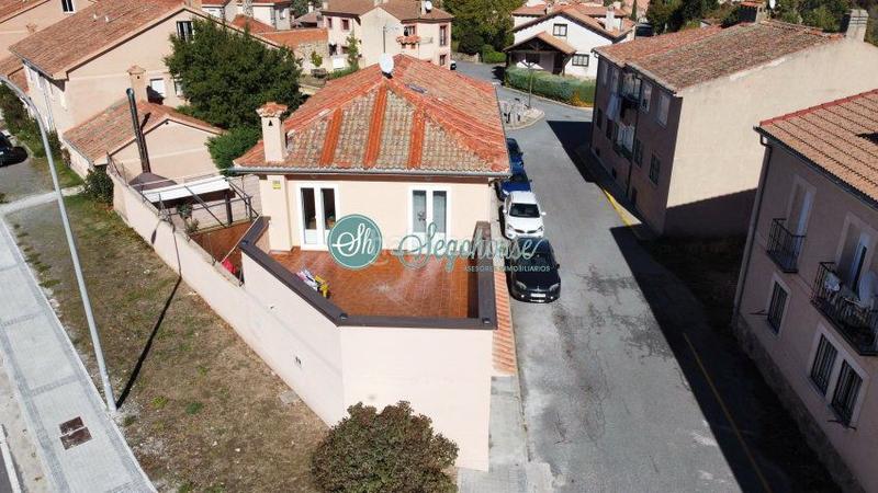 Foto 4b6fc108-1f56-44dd-8388-79a2d007b12c. Chalet avec chauffage parking dans Torrecaballeros