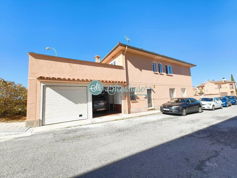 Foto 612a4976-1e50-4693-a8bb-1df5fd6b20f8. Chalet avec chauffage parking dans Torrecaballeros