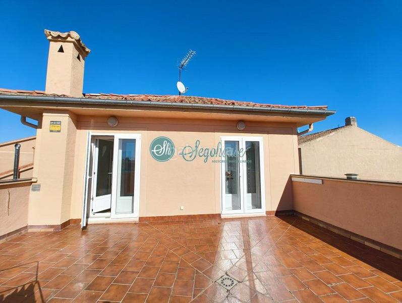 Foto 964d316d-3756-40c6-8aeb-914f3011e7c9. Chalet avec chauffage parking dans Torrecaballeros