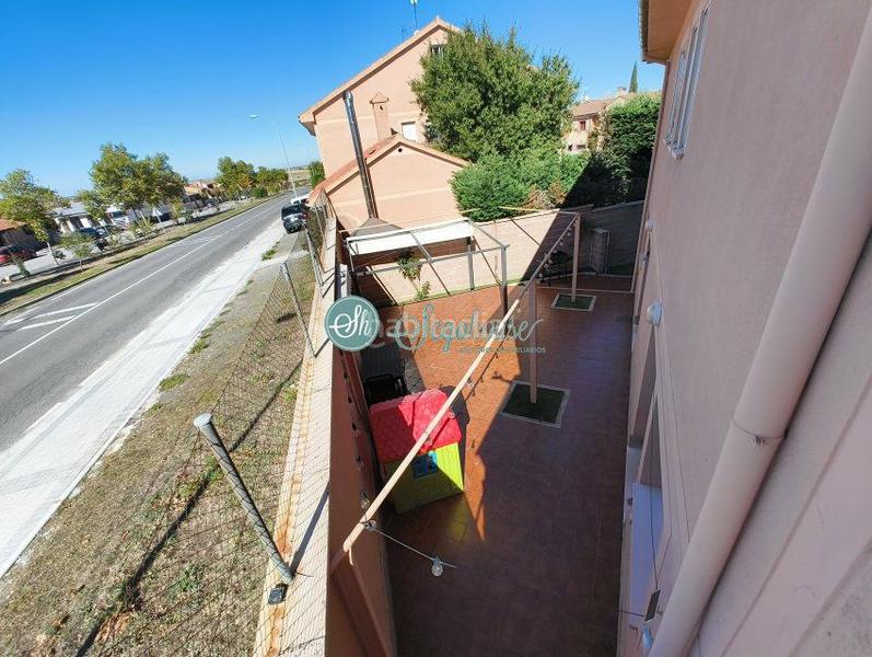 Foto aa316036-1d75-40e6-aed0-f3230b692f6d. Chalet avec chauffage parking dans Torrecaballeros