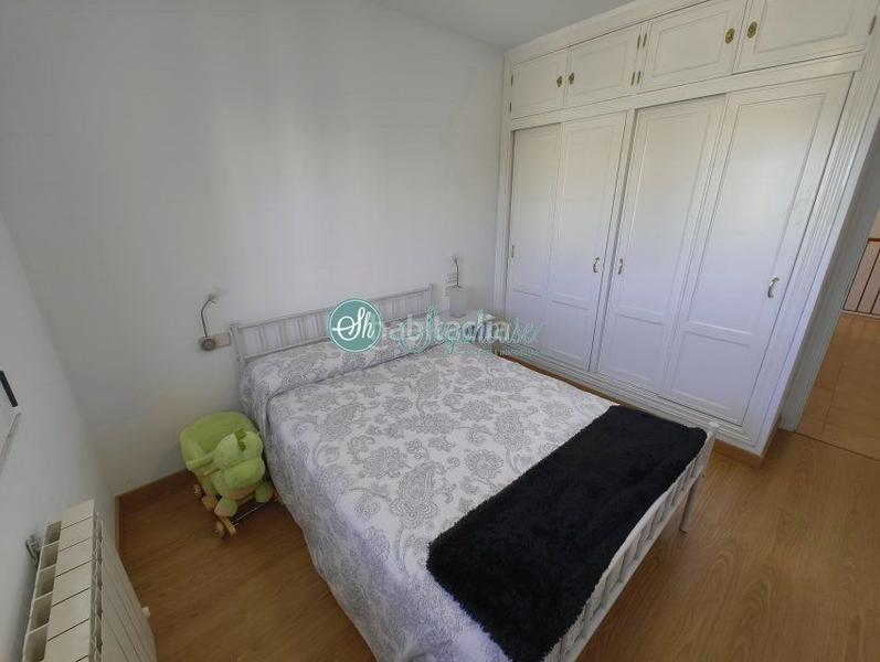 Foto aff4b1bf-2cfc-4dc1-9053-bd824b2192b4. Chalet avec chauffage parking dans Torrecaballeros