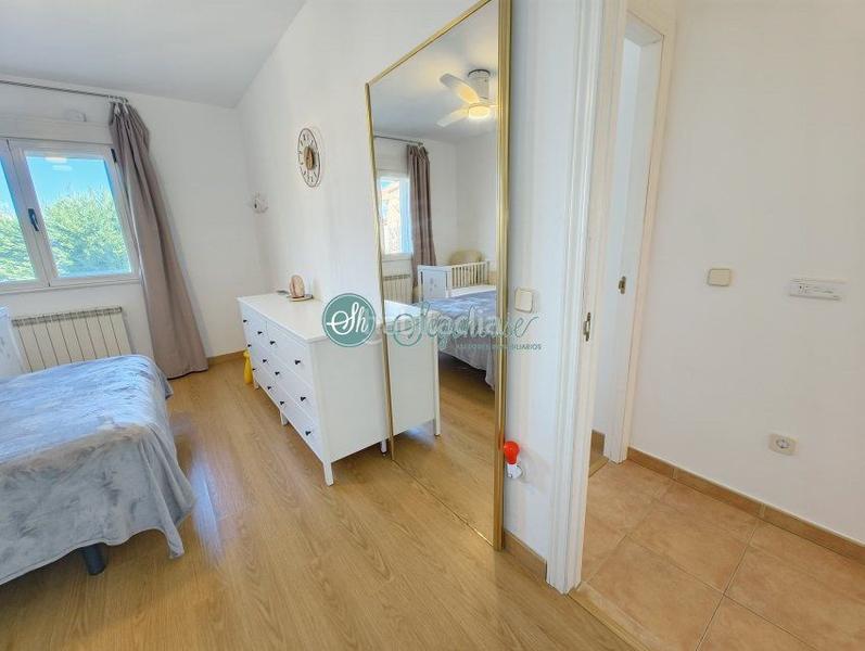 Foto b1c7b8ef-ec1c-4002-8384-c87c295157a2. Chalet avec chauffage parking dans Torrecaballeros