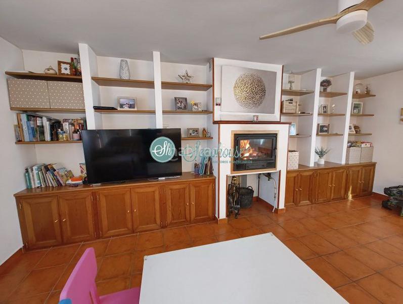 Foto ce7dc2f7-e578-4b0a-b97e-45702aeaa209. Chalet avec chauffage parking dans Torrecaballeros