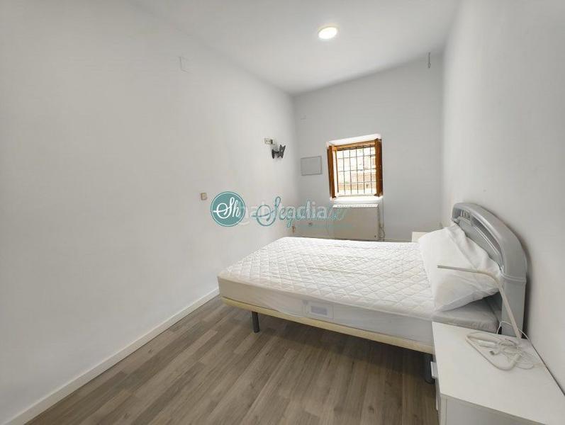 Foto bd5253a3-6fa2-452a-96bc-31899630cf99. Alquiler piso  en alquiler en centro acueducto, 1 dormitorio. en Segovia