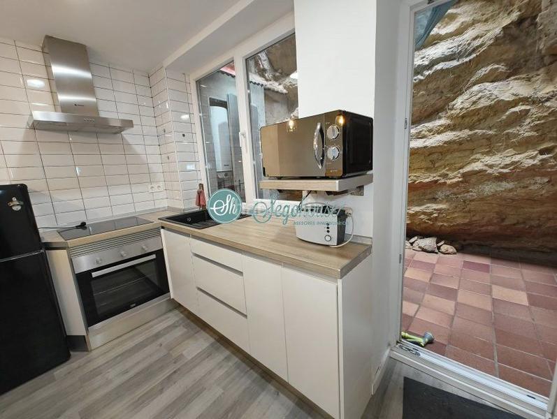 Foto c78e4c2b-ef2c-4a4d-9379-2e9a6c216883. Alquiler piso  en alquiler en centro acueducto, 1 dormitorio. en Segovia