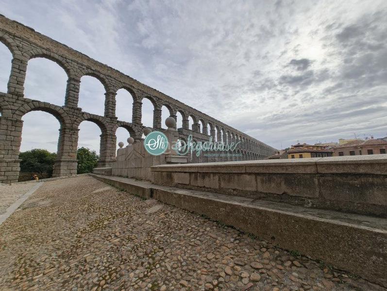 Foto fbf6d78e-8de1-454c-ac36-bf126263bafd. Alquiler piso  en alquiler en centro acueducto, 1 dormitorio. en Segovia