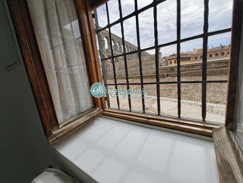 Foto 19ab11fd-fa6a-4072-bb6d-93cb27d6bf2e. Location appartement avec chauffage dans Plaza Mayor - San Agustín Segovia