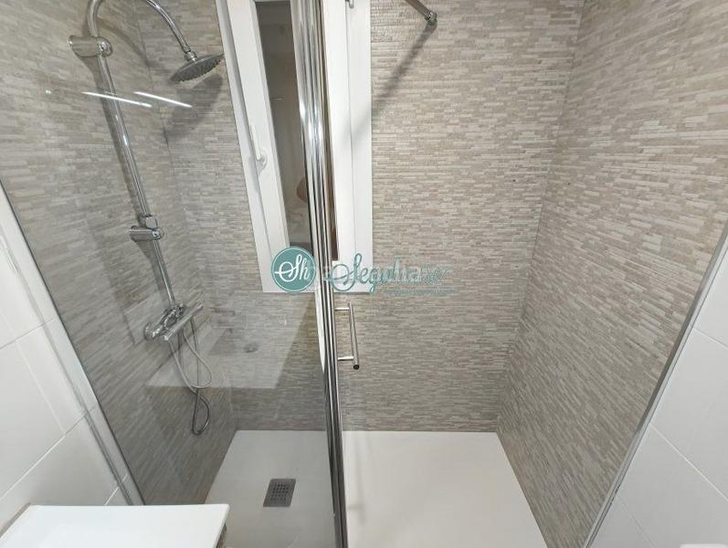 Foto 85187375-7c28-4015-b346-54cc740b07dc. Rent flat with heating in Plaza Mayor - San Agustín Segovia