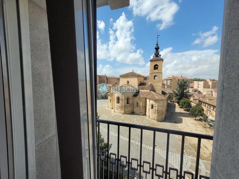 Foto efb07c2b-80f2-48aa-82ed-1114807adcd0. Affitto appartamento con riscaldamento parcheggio in Segovia