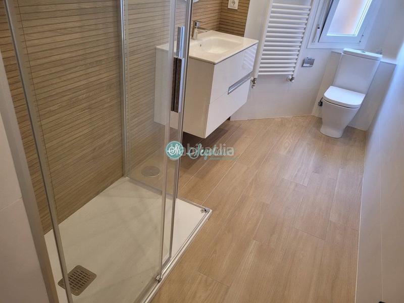 Foto 0e29a643-cf7a-4c36-a3f2-4dc6ff3fe395. Location appartement avec chauffage parking dans Centro Segovia