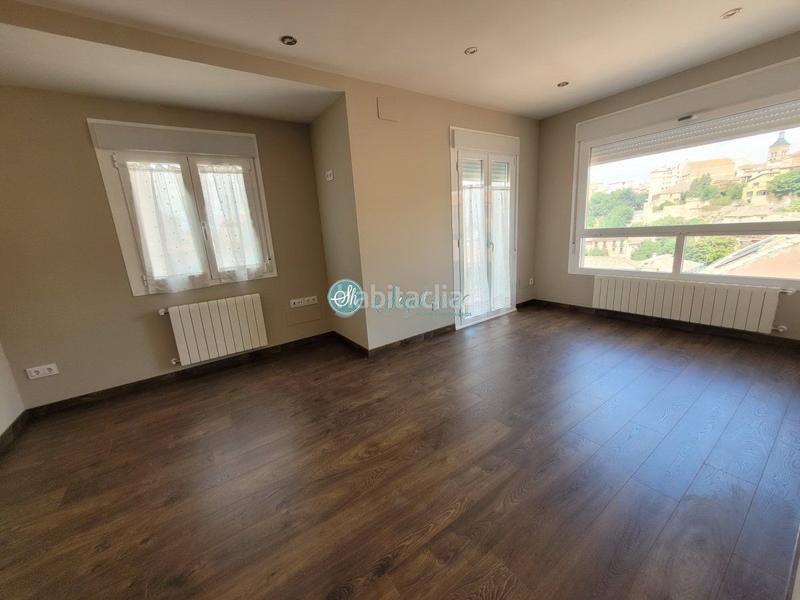 Foto 3ba4b16e-0468-4b52-a464-5b9524270c8e. Location appartement avec chauffage parking dans Centro Segovia