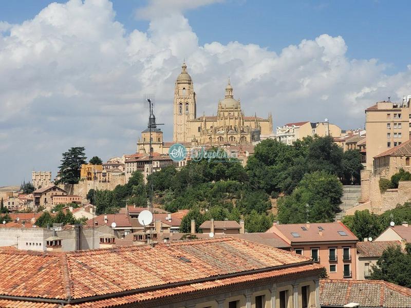 Foto c9eab477-9c8f-4719-9a5e-847c35390c8b. Location appartement avec chauffage parking dans Centro Segovia