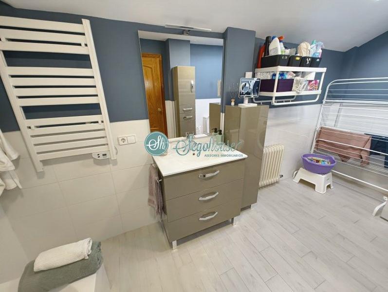 Foto 14cd39c5-a114-437c-81da-057c38fab6e5. Pis amb calefacció aparcament a Via Romana Segovia