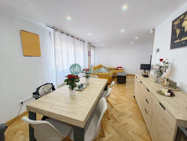 Foto 43621869-945b-42d2-89ce-2ad77b9cbfe9. Pis amb calefacció aparcament a Via Romana Segovia