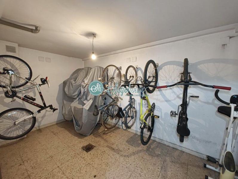 Foto 5adfe018-cc65-404a-9445-e70597357f3a. Pis amb calefacció aparcament a Via Romana Segovia