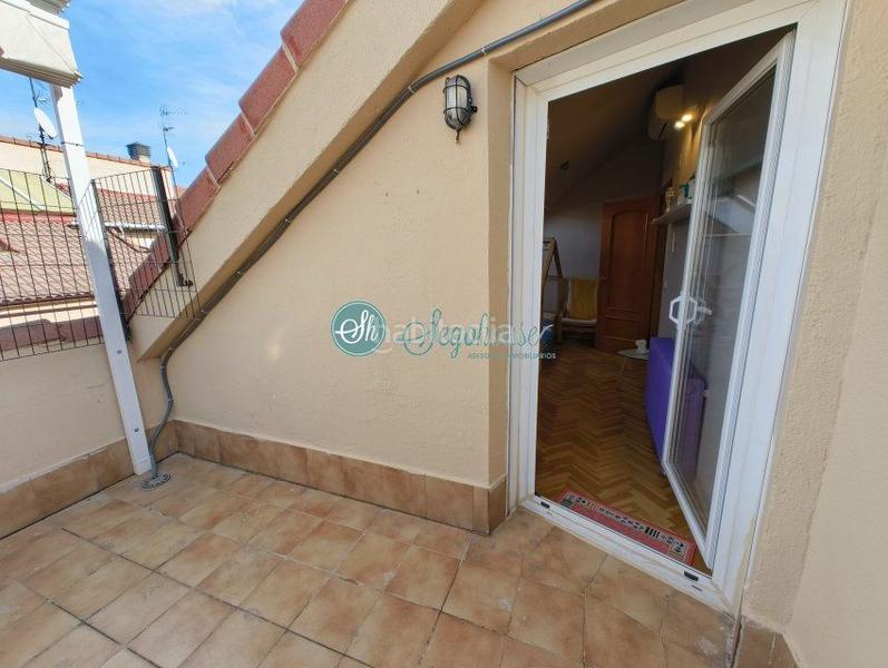 Foto 7579d7ba-80a4-41af-9eb3-cf4642ee5684. Pis amb calefacció aparcament a Via Romana Segovia