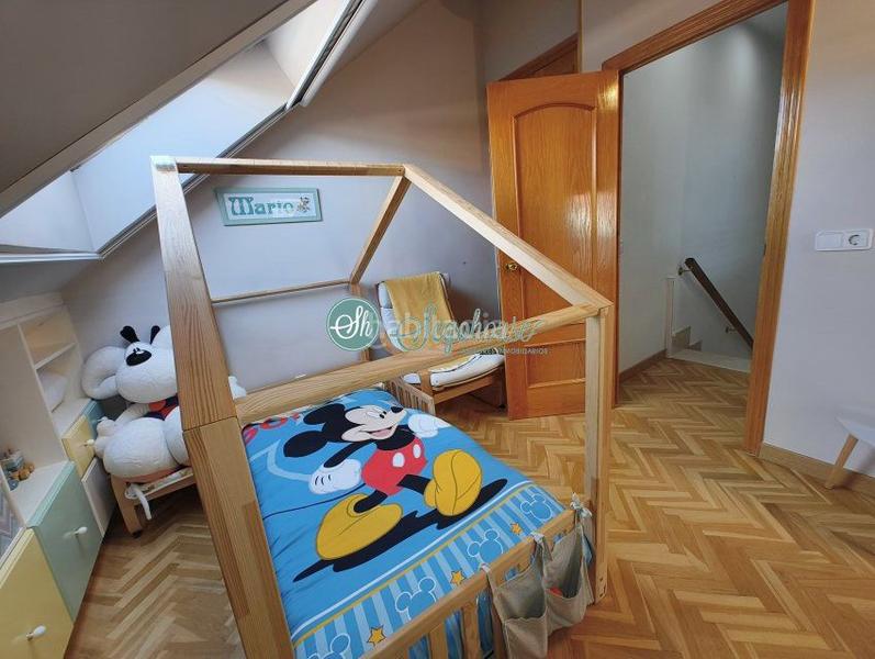 Foto a610c270-e165-4474-b1bf-0b3653ec8a73. Pis amb calefacció aparcament a Via Romana Segovia