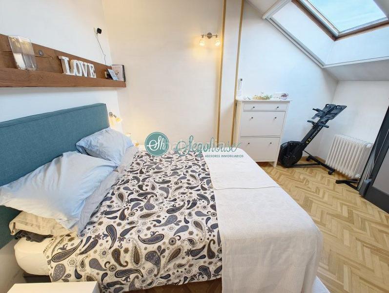 Foto b846e00b-5891-402f-bc0c-fc79cd5e7486. Pis amb calefacció aparcament a Via Romana Segovia