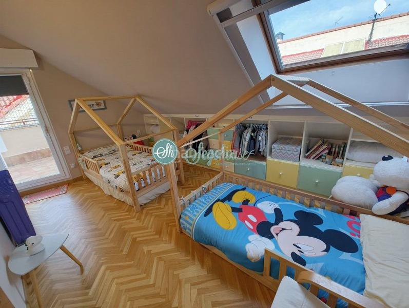 Foto bb5327e2-86d8-40df-8d9b-6a8a5edf04fe. Pis amb calefacció aparcament a Via Romana Segovia