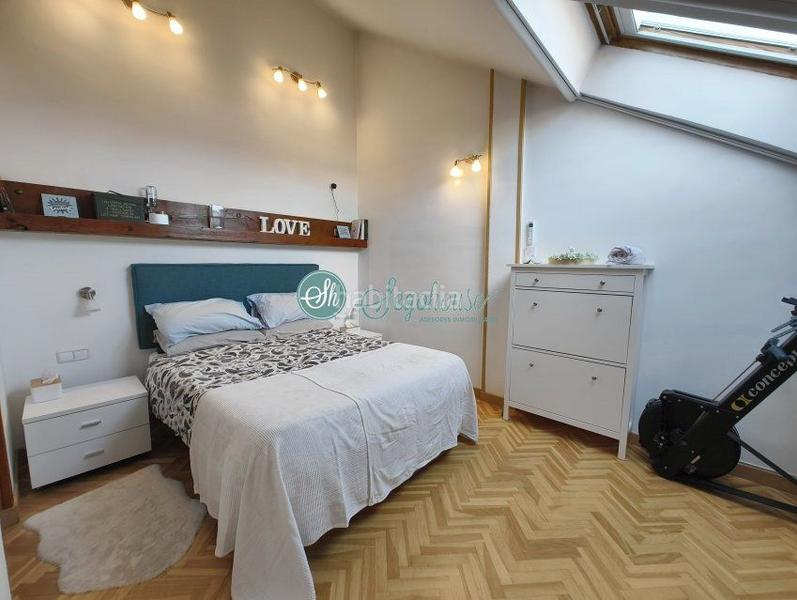 Foto cb3cc333-a75e-4674-912a-e7f2f744ef6a. Pis amb calefacció aparcament a Via Romana Segovia