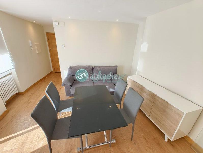 Foto 0070e40e-6d5c-4344-b56e-31946f26b0f7. Lloguer apartament amb calefacció a Centro Segovia