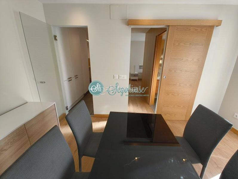 Foto 7db091dc-3029-4420-bc40-1dccfc23e688. Lloguer apartament amb calefacció a Centro Segovia