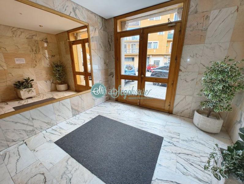 Foto 28b5b112-a6ac-4e16-9ed3-54dce303d07f. Appartamento con riscaldamento parcheggio in José Zorrilla - Padre Claret Segovia