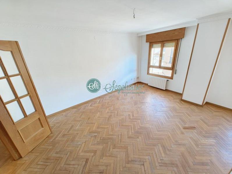 Foto 4fb4b68d-562a-479d-baea-cc0ca9ff371f. Appartamento con riscaldamento parcheggio in José Zorrilla - Padre Claret Segovia