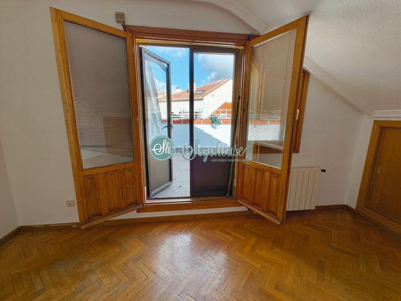 Foto 51ee5f8a-16dc-491f-ad5b-5474f3bfe027. Appartamento con riscaldamento parcheggio in José Zorrilla - Padre Claret Segovia