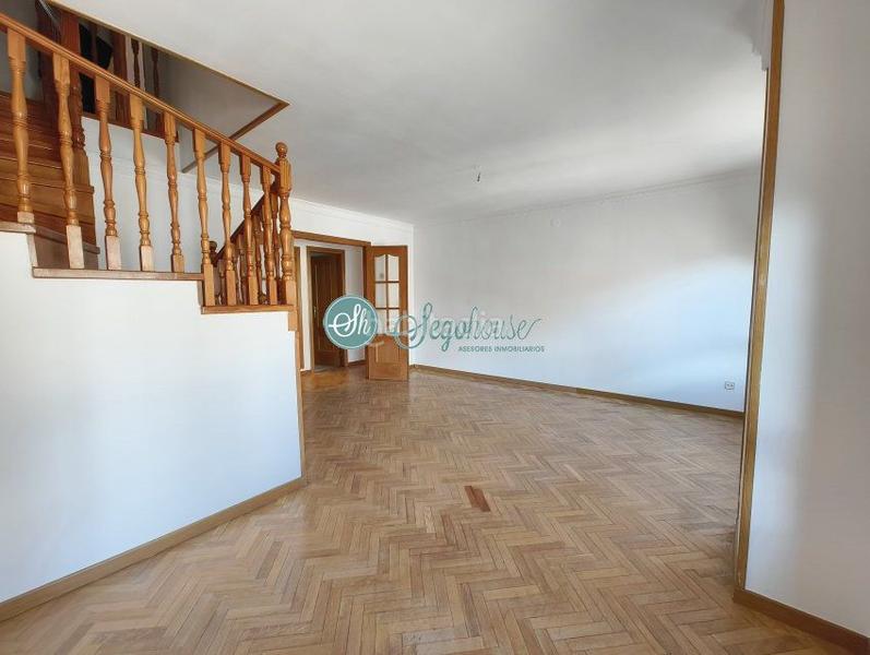 Foto 9fbf2348-3e3f-4268-b849-f80b463144c3. Appartamento con riscaldamento parcheggio in José Zorrilla - Padre Claret Segovia