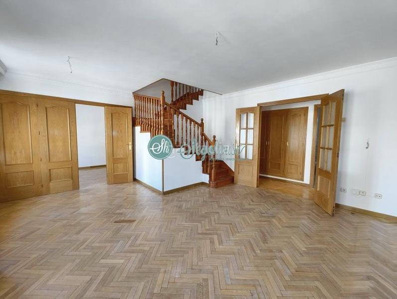 Foto c503f699-1d51-4aa3-a8d3-b6ee3dfa1b85. Appartamento con riscaldamento parcheggio in José Zorrilla - Padre Claret Segovia