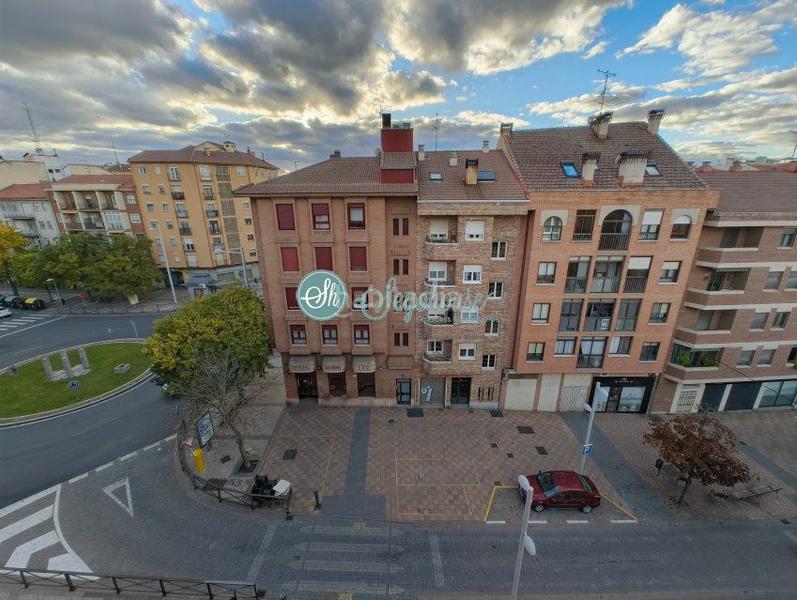 Foto 0d2c5f38-936d-4902-8388-fc73c40b51d9. Appartement avec chauffage dans José Zorrilla - Padre Claret Segovia