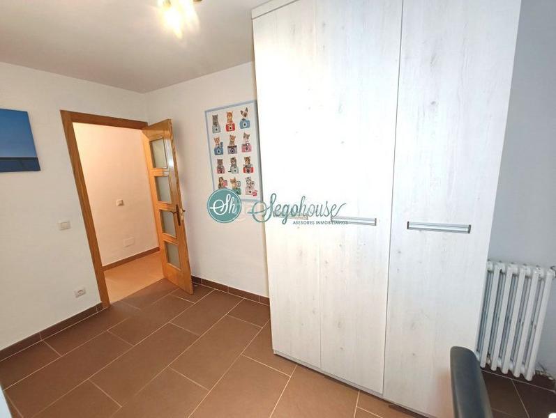 Foto 76c265bb-9498-463b-b257-332c7e39dc33. Appartement avec chauffage dans El Cerro - Ctra. De San Rafael Segovia