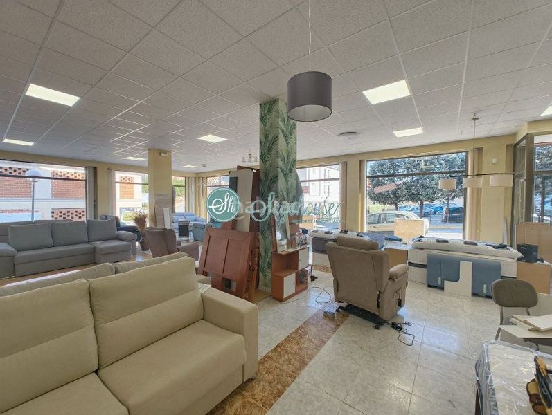 Foto 744f7af2-7881-4f0d-99d5-8c518eecb732. Rent business premise in Lastrilla (La)