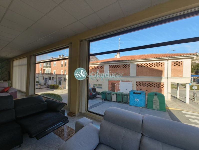 Foto 7e1fd634-1e75-46bb-8835-b166a7c9e7b9. Rent business premise in Lastrilla (La)