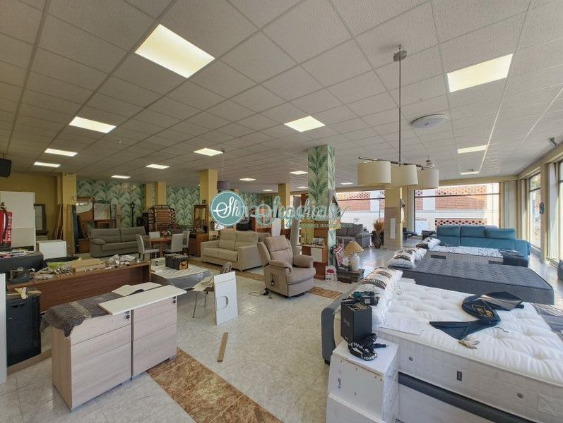 Foto 8af9979a-2b07-4806-a9c8-f596062b1157. Rent business premise in Lastrilla (La)