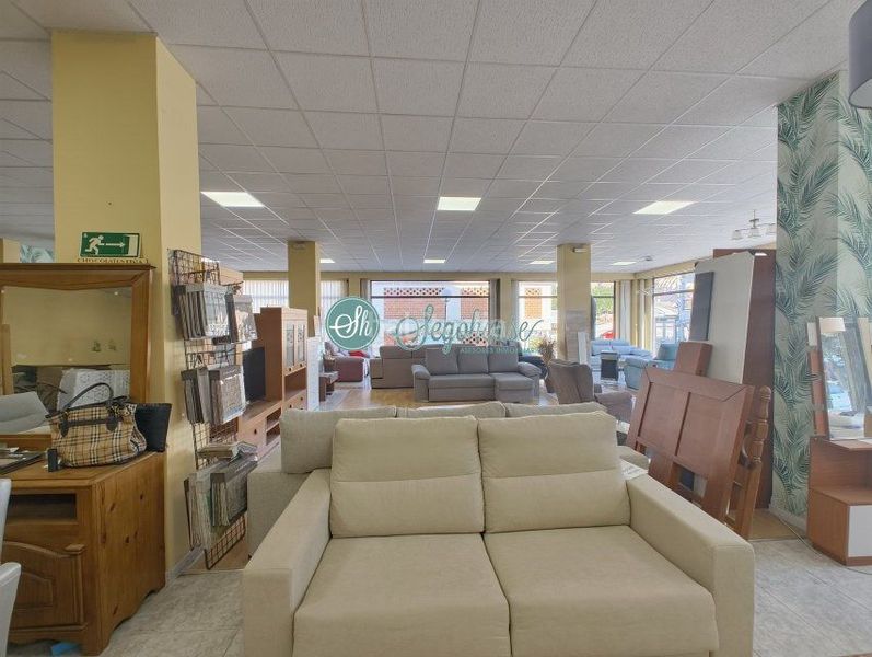 Foto 9235a6d5-d91f-4e8c-a5d7-fe80e8e5691c. Rent business premise in Lastrilla (La)