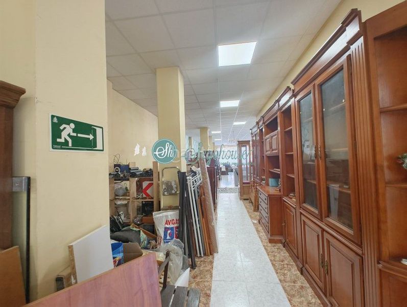 Foto f2aae7dc-62e0-4d64-a74c-877d6902eb9e. Rent business premise in Lastrilla (La)