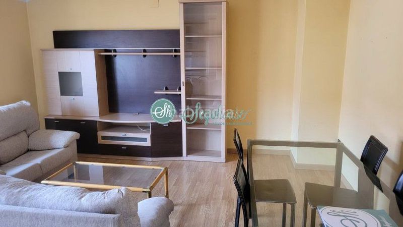 Foto 0c1407aa-af3a-48a7-ac3c-1ebc10d121e1. Apartament amb calefacció aparcament a Espirdo