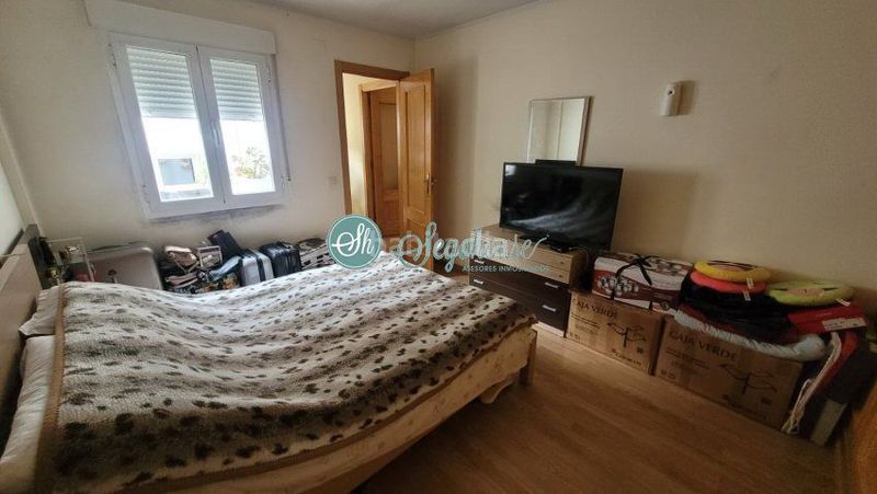 Foto 3496b13f-5ebf-4756-b501-620f52fce214. Apartament amb calefacció aparcament a Espirdo