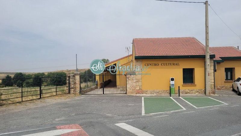 Foto 7b8988da-d34e-47db-88c4-9467d1de8364. Apartament amb calefacció aparcament a Espirdo