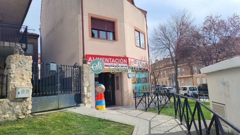 Foto 89fec8a1-4db5-4b0e-b4bc-aa04d92f3e8d. Apartament amb calefacció aparcament a Espirdo