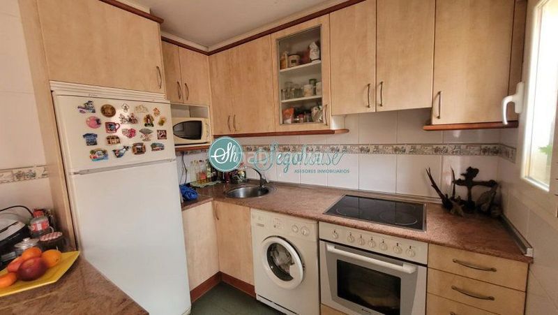 Foto a2fca8f0-407c-46c2-8207-38ea34273167. Apartament amb calefacció aparcament a Espirdo