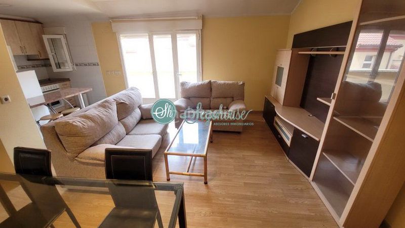 Foto c6e01cce-df0b-49cc-b16b-3789554624f7. Apartament amb calefacció aparcament a Espirdo