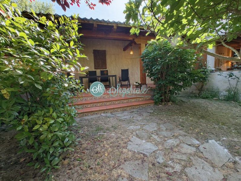 Foto 17a965c7-c44f-4e50-bcc8-f445b6ea9598. Casa amb calefacció a Escobar de Polendos