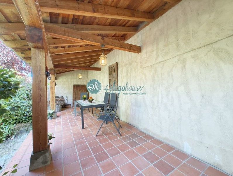Foto 6b6b7896-2f6f-48c7-9728-ef215ffce0c6. Casa amb calefacció a Escobar de Polendos
