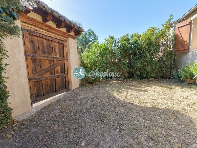 Foto a25ce202-cc4c-476e-b396-70e85cea4119. Casa amb calefacció a Escobar de Polendos