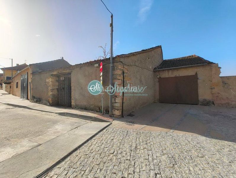 Foto bb418d9e-aa74-4391-80f9-5674edf87d50. Casa a Espirdo