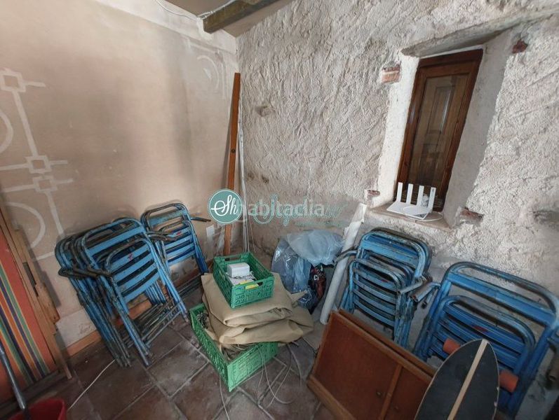 Foto 4aca52b0-36b9-4ac2-a4d6-35bd819622b1. Casa amb calefacció aparcament a Espirdo