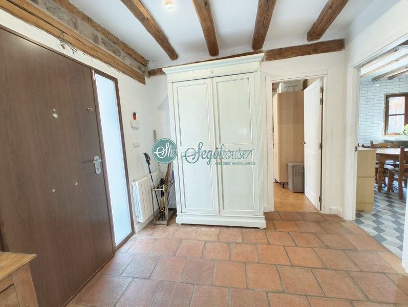Foto 5912c0ca-b14d-4ce7-b9e1-d7e3b27b1b96. Casa amb calefacció aparcament a Espirdo